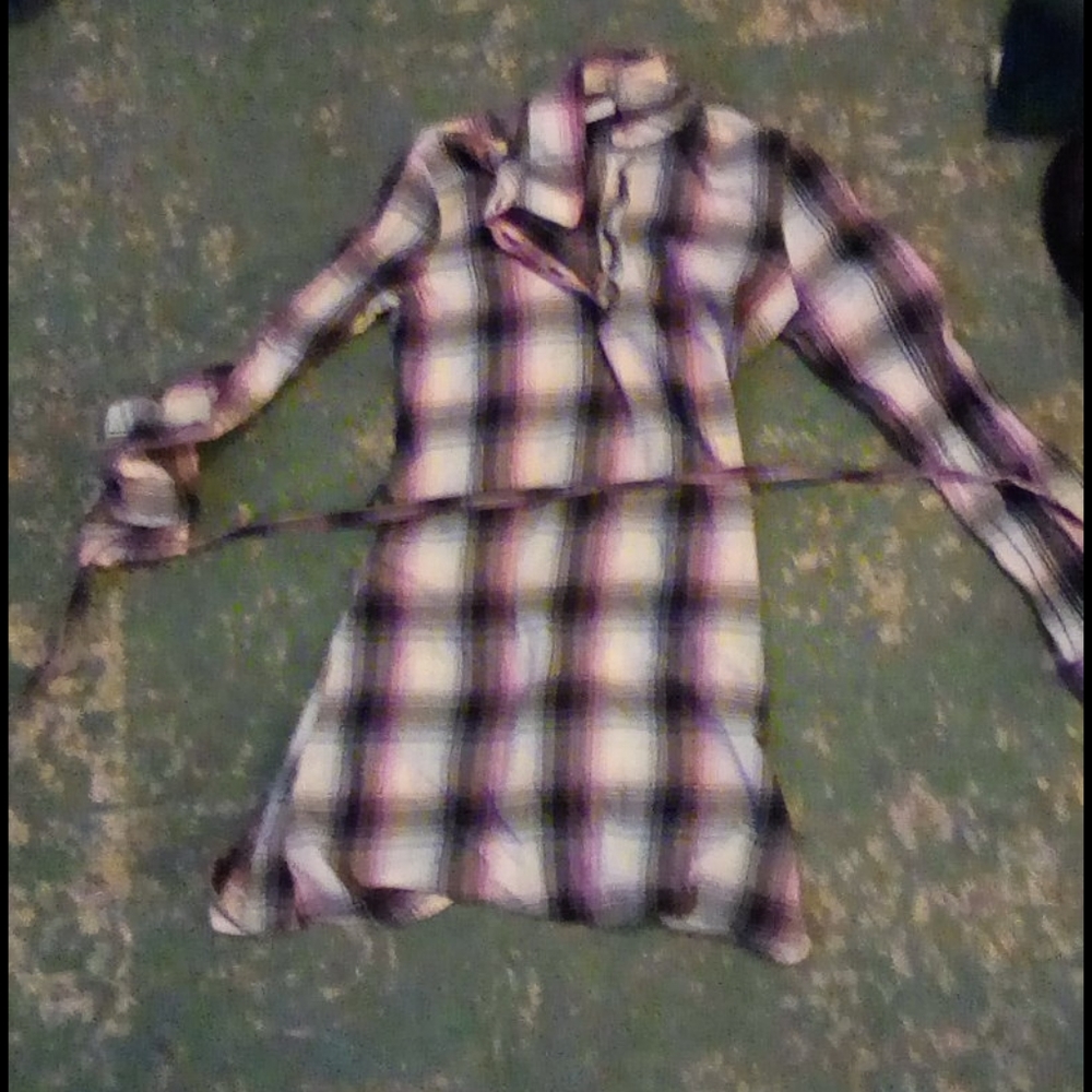 Plaid dress with belt